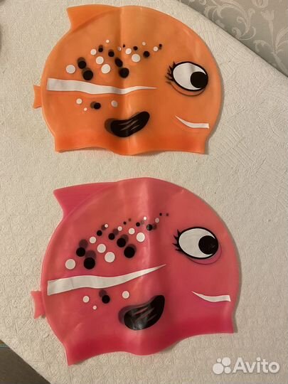 Очки и шапочки для плавания детские