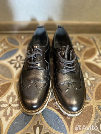 Ботинки женские