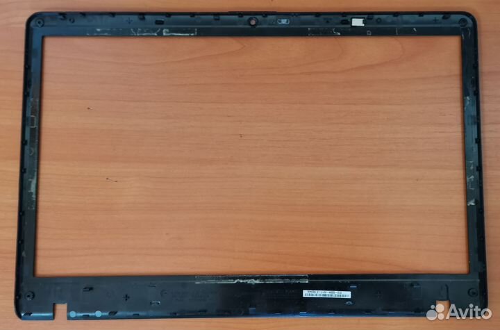 Рамка матрицы Sony VPC-EB* (012-000A-3017-D)