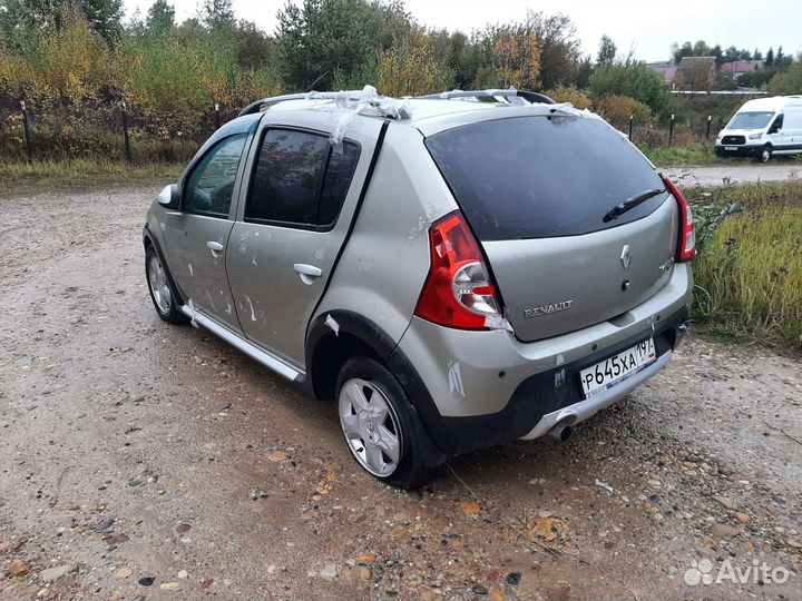 Renault Sandero stepway Рено Сандеро Степвей АКПП