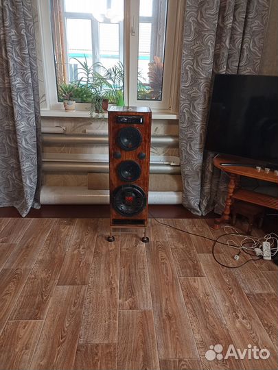 Блютуз колонка большая