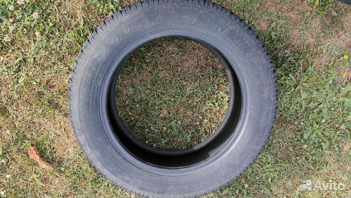 Yokohama Ice Guard F700S 215/60 R17