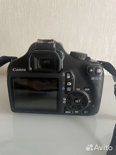 Зеркальный фотоаппарат canon eos 1100d