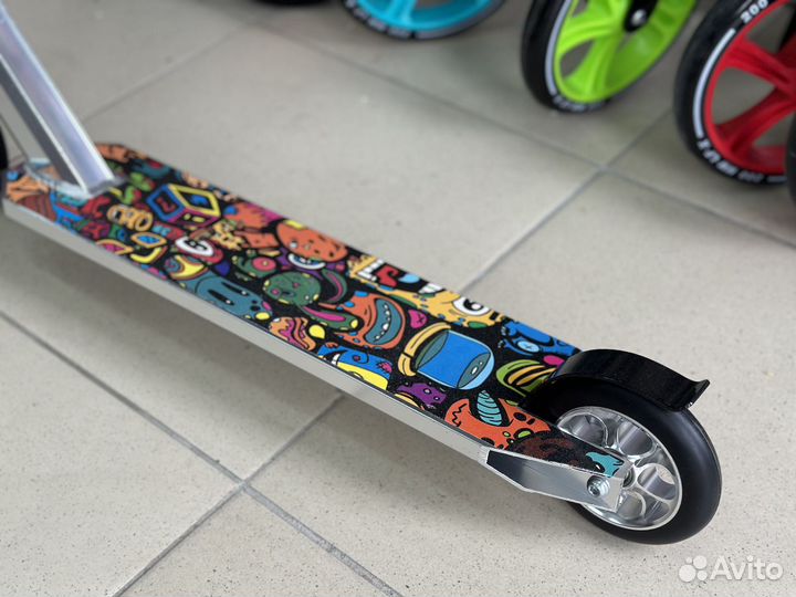 Трюковой самокат Silver