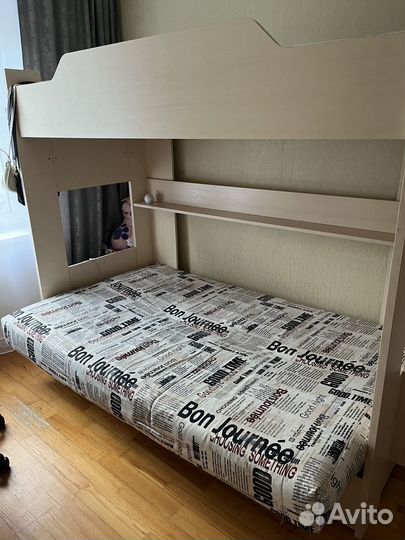 Двухъярусная кровать с диваном бу