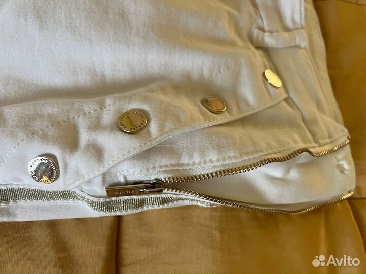 Брюки капри