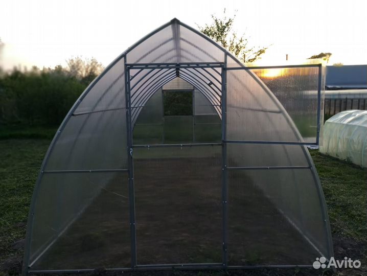 Теплица усиленная