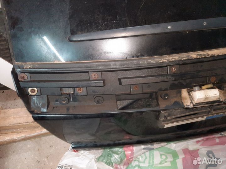 Дверь багажника на Range rover sport L320