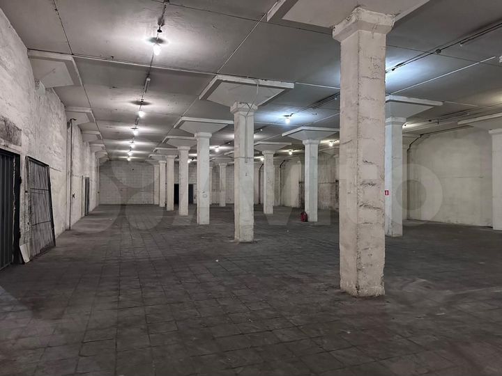 Сдам складское помещение, 880 м²