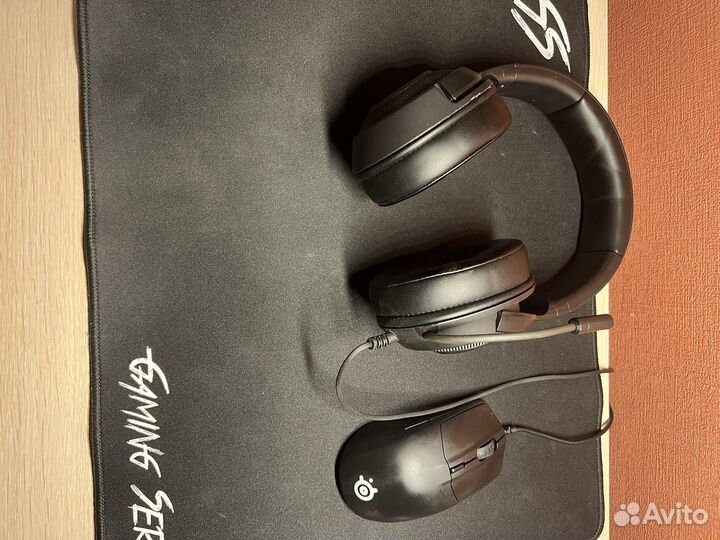 Игровые наушники razer