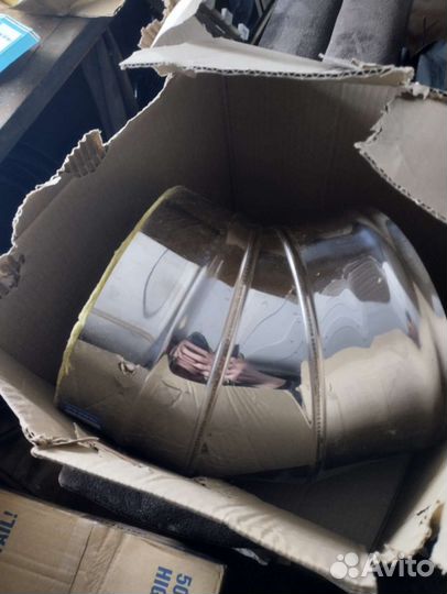 Сэндвич-труба 1м и сэндвич-колено 135 г, 150х210