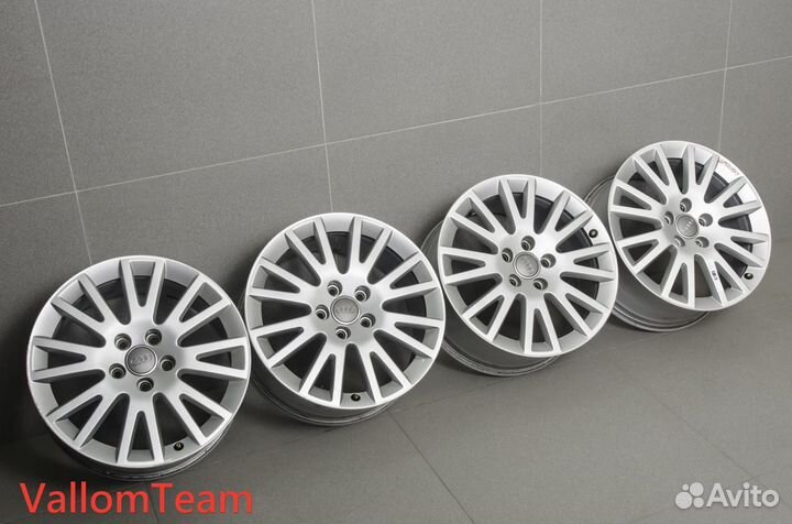 Лот UP5209319 Оригинальные 17-е диски audi
