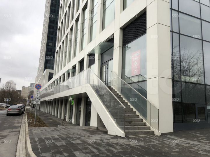 Продам торговое помещение, 109.6 м²