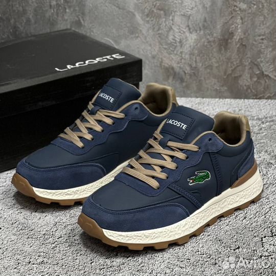 Кроссовки осенние Lacoste