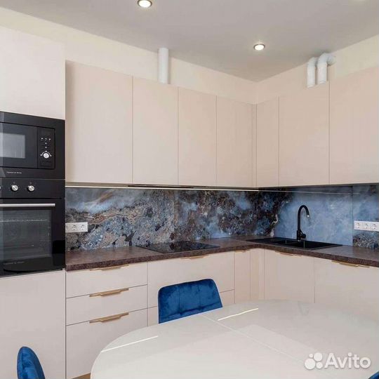 Кухни по индивидуальному заказу