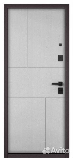 Железная дверь в квартиру