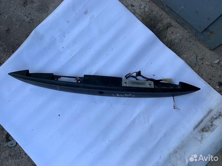 Накладка крышки багажника lanos