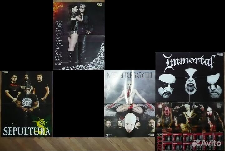 Журналы Dark City и много постеров