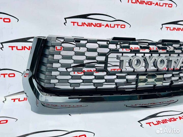 Решетка радиатора Toyota Tundra K4286