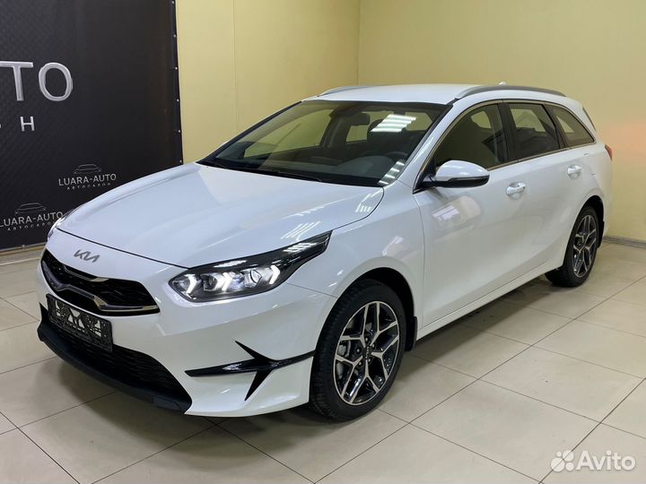 Kia Ceed 1.6 AT, 2022, 25 км