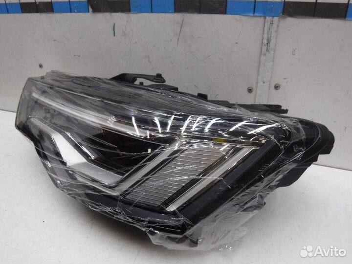 Б/У Б/У Фара левая 4K0941039C VAG