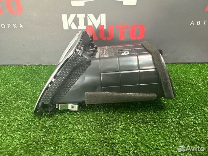 Дефлектор отопителя правый Mazda Cx-5 KE 2.5 PY