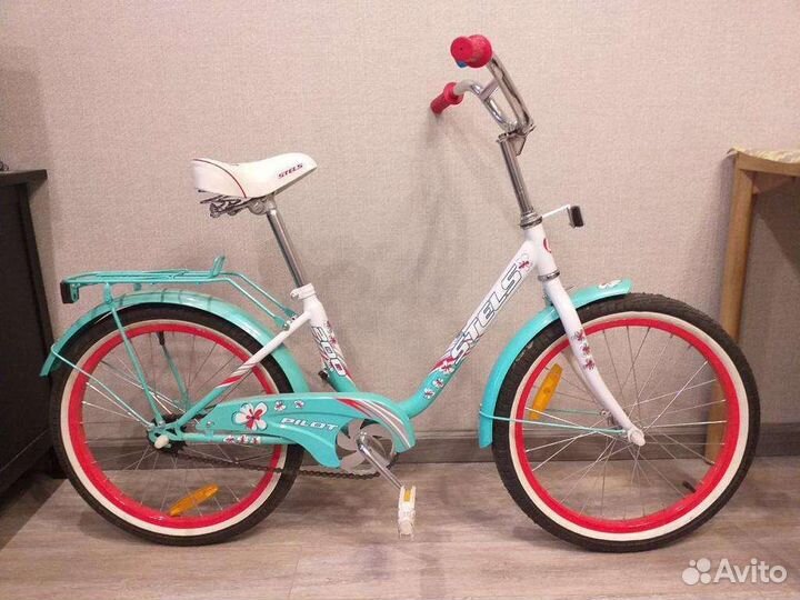 Велосипед для девочки Stels 200