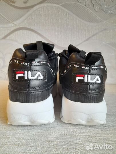 Кроссовки Fila новые