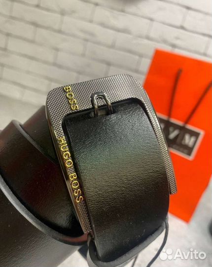 Мужской кожаный ремень hugo boss