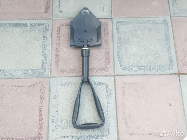 Лопата складная