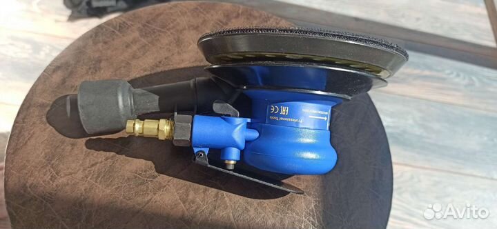 Орбитальная шлифмашинка