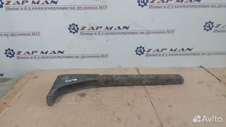 Кронштейн крыла Man Tgl