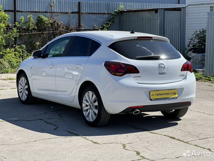 Opel Astra 1.4 AT, 2011, 68 000 км
