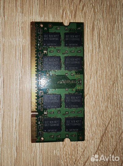 Оперативная память Samsung 2 гб DDR2 800 мгц sodim