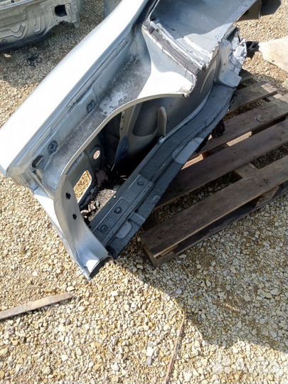 Крыло заднее левое Volkswagen Passat B5+ седан ALZ