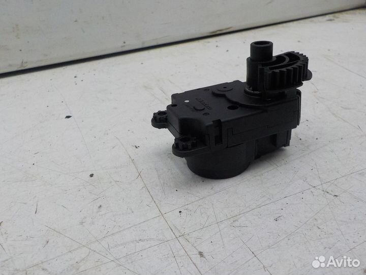 Мотор печки Peugeot 3008 2010