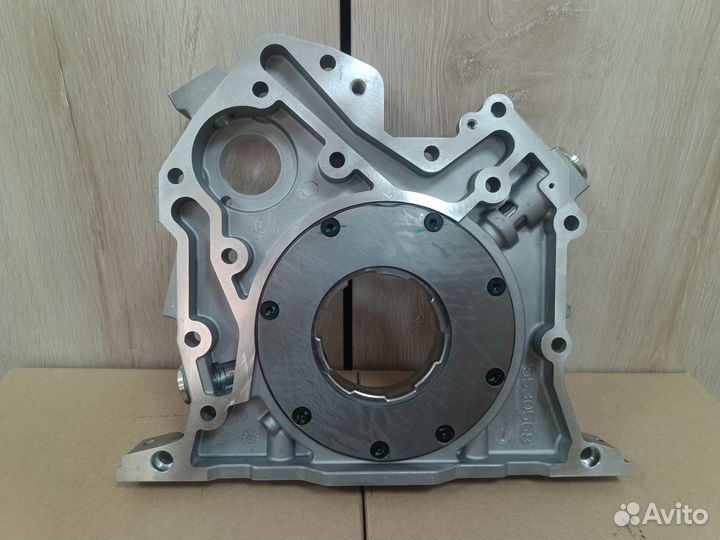 Крышка передняя Валдай Cummins3.8 с прокладкой