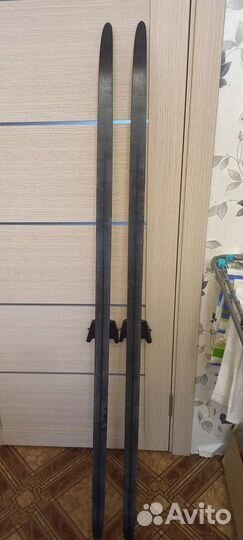 Беговые лыжи