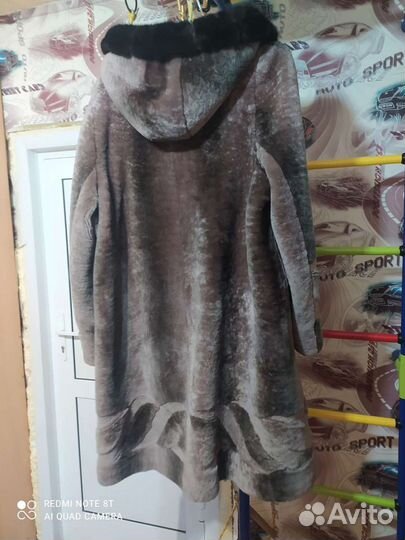 Шуба мутоновая с капюшоном