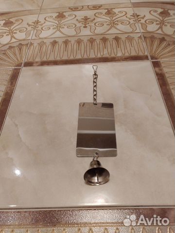 Колокольчик с зеркальцем для попугая