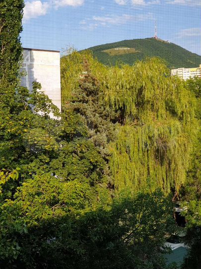 3-к. квартира, 60 м², 5/5 эт.