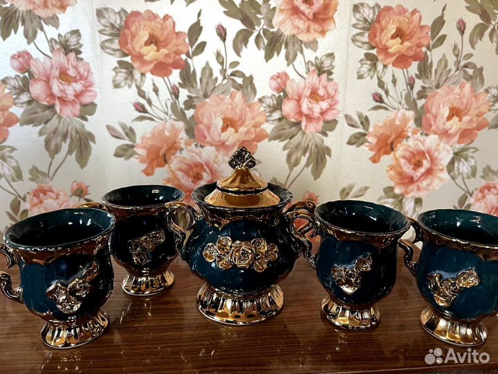 Чайный сервиз зеленый