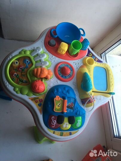 Развивающий стол