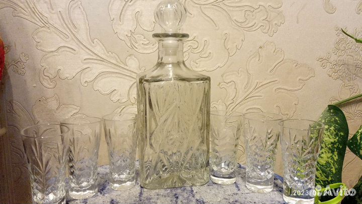 Штоф и рюмки