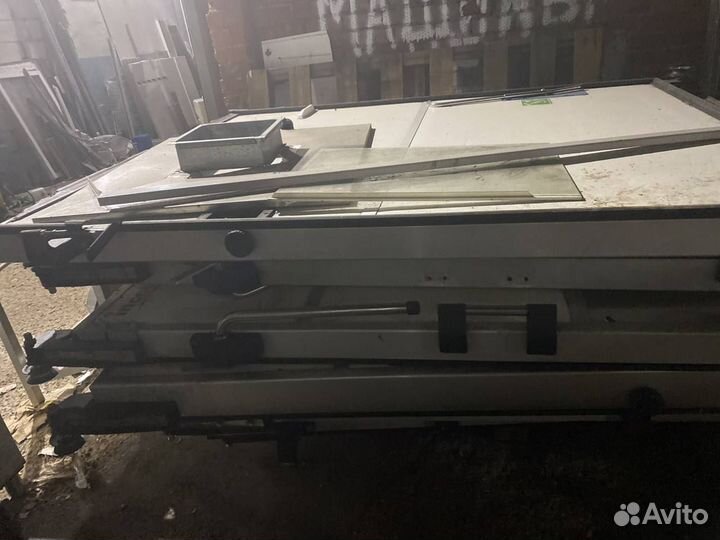 Двери откатные для холодильной камеры