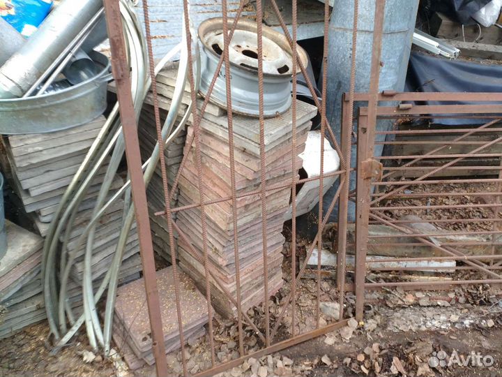 Металлическая калитка