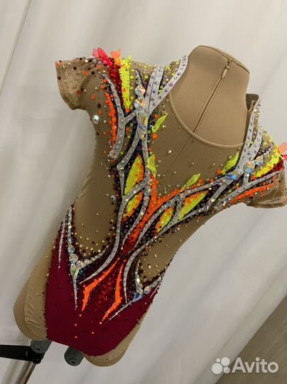 Купальник для художественной гимнастики