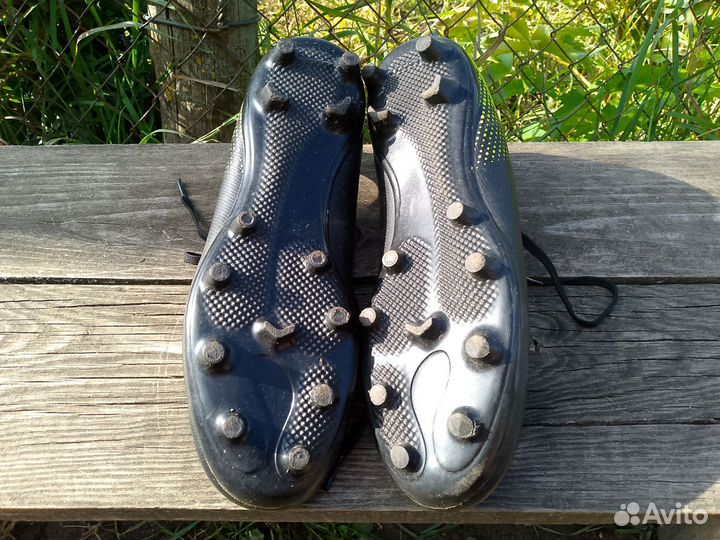 Футбольные бутсы demix