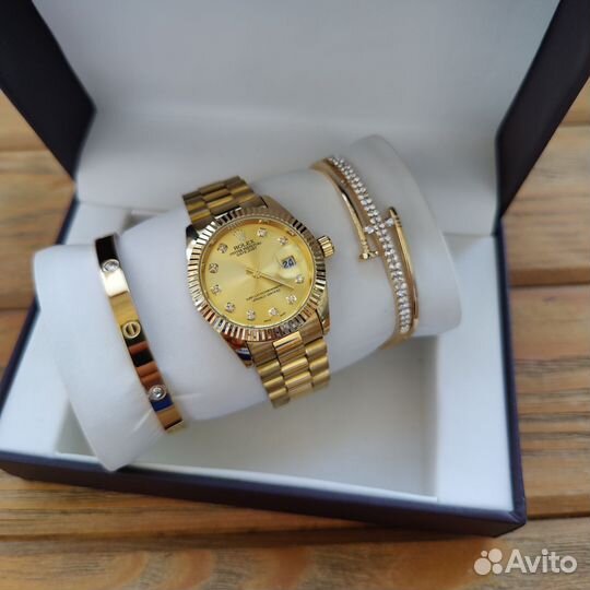 Часы Rolex с браслетами