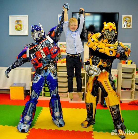 Аниматоры хагиваги Трансформеры, Бамбалби, Оптимус